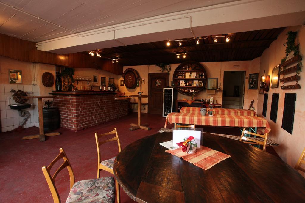 Weingut Pension Gibbert-Pohl Briedel Cameră foto